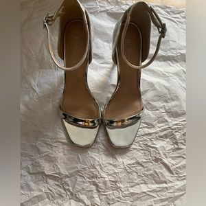 BCBG Silver Metalic High Heels Size 6.5